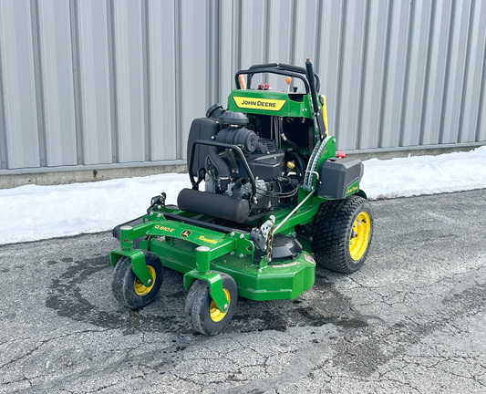 2024 John-Deere Q810E