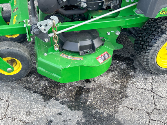 2024 John-Deere Q810E