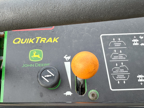 2024 John-Deere Q810E