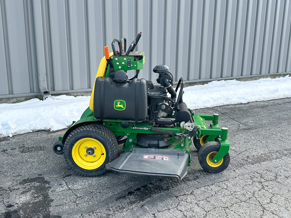2024 John-Deere Q810E