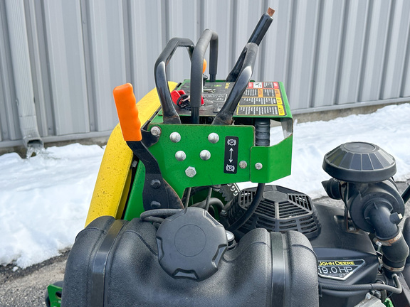 2024 John-Deere Q810E