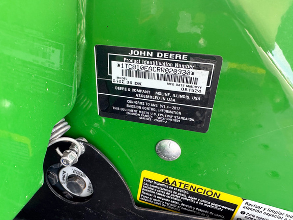 2024 John-Deere Q810E