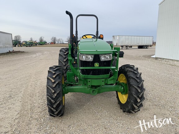 Photo of 2025 John Deere 5060E