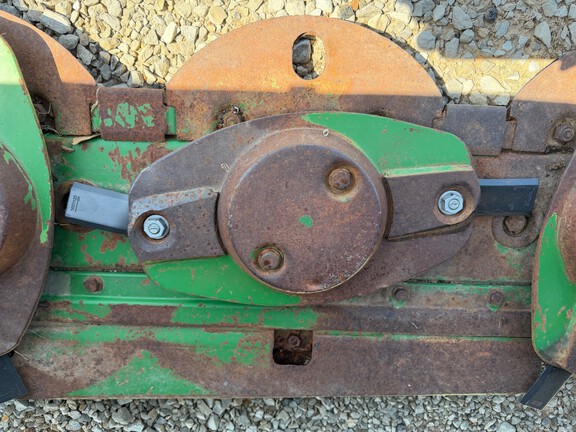 2009 John Deere 285