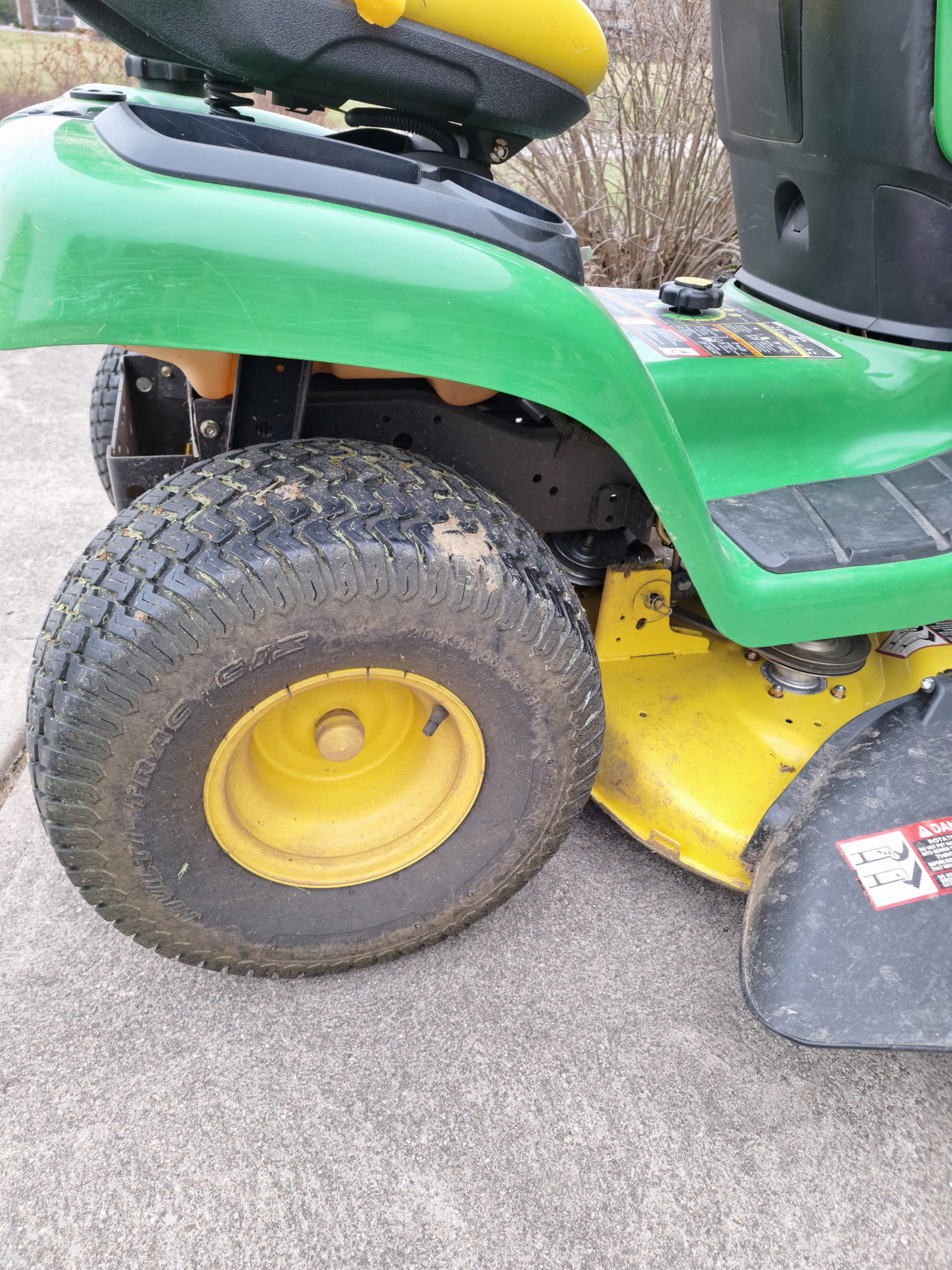 2010 John Deere X300 Image 4