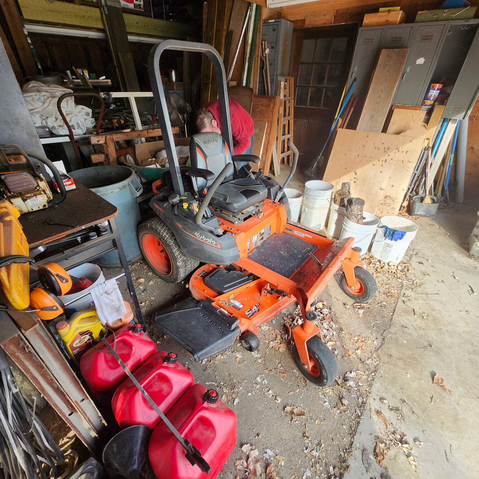Used 2022 Kubota Z251 Zero Turn Mowers at Koenig Equipment in Franklin, IN - PhotoXL1