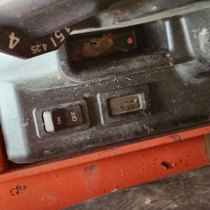 Used 2022 Kubota Z251 Zero Turn Mowers at Koenig Equipment in Franklin, IN - Photo6