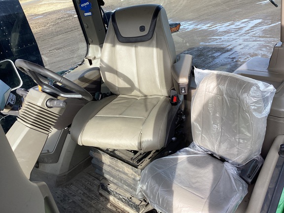2025 John Deere 9RT 590 - Photo13