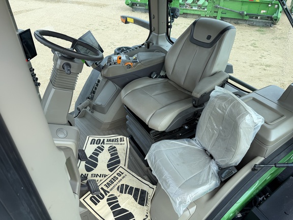 2025 John Deere 9RT 590 - Photo30