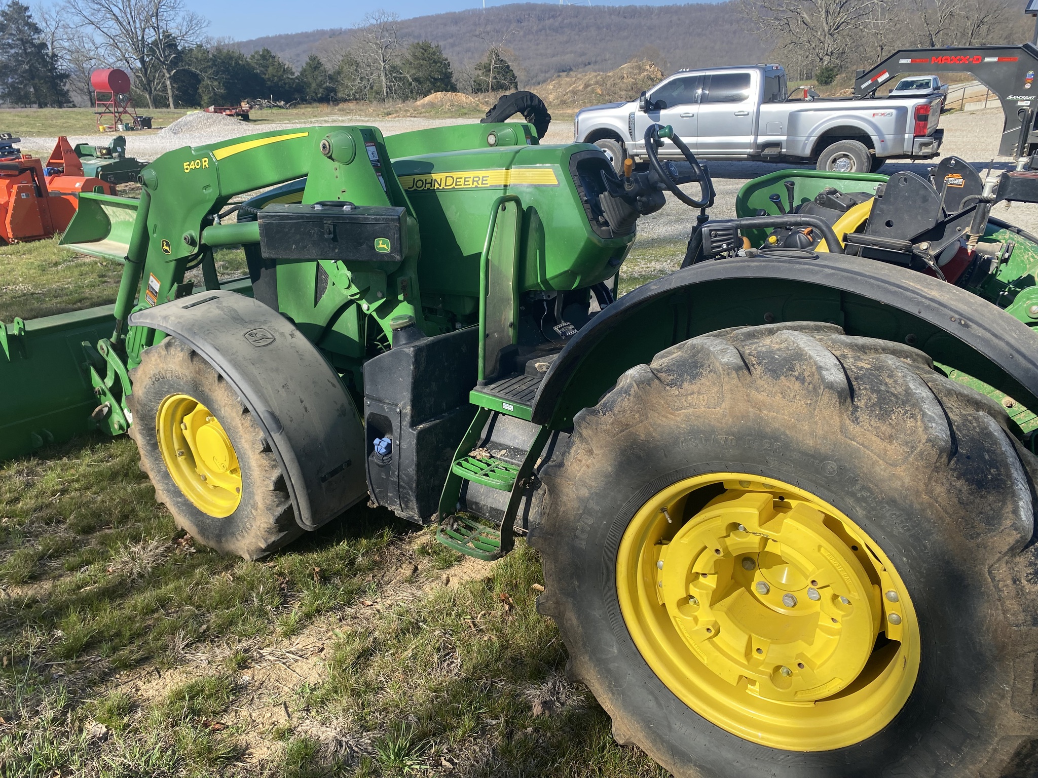  2024 John Deere 5130ML at Heritage Tractor in Harrison, AR