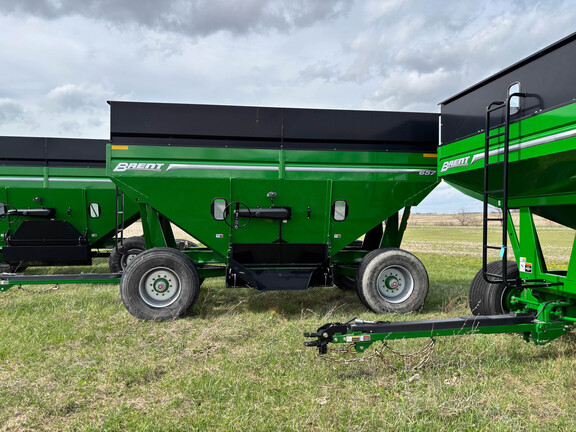 Used -- Brent 657 Grain Carts at Koenig Equipment in Anna, OH - Photo1