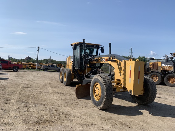 2011 John Deere 672G