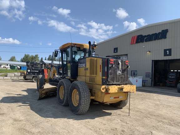 2011 John Deere 672G