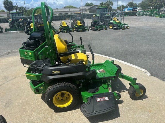 2025 John Deere Z730M-7