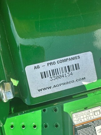 2025 John Deere Z730M-8