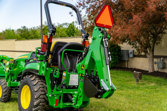 New In-Stock 2026 John Deere 2025R Compact Utility Tractors at Koenig Equipment in Tipp City, OH - Photo13