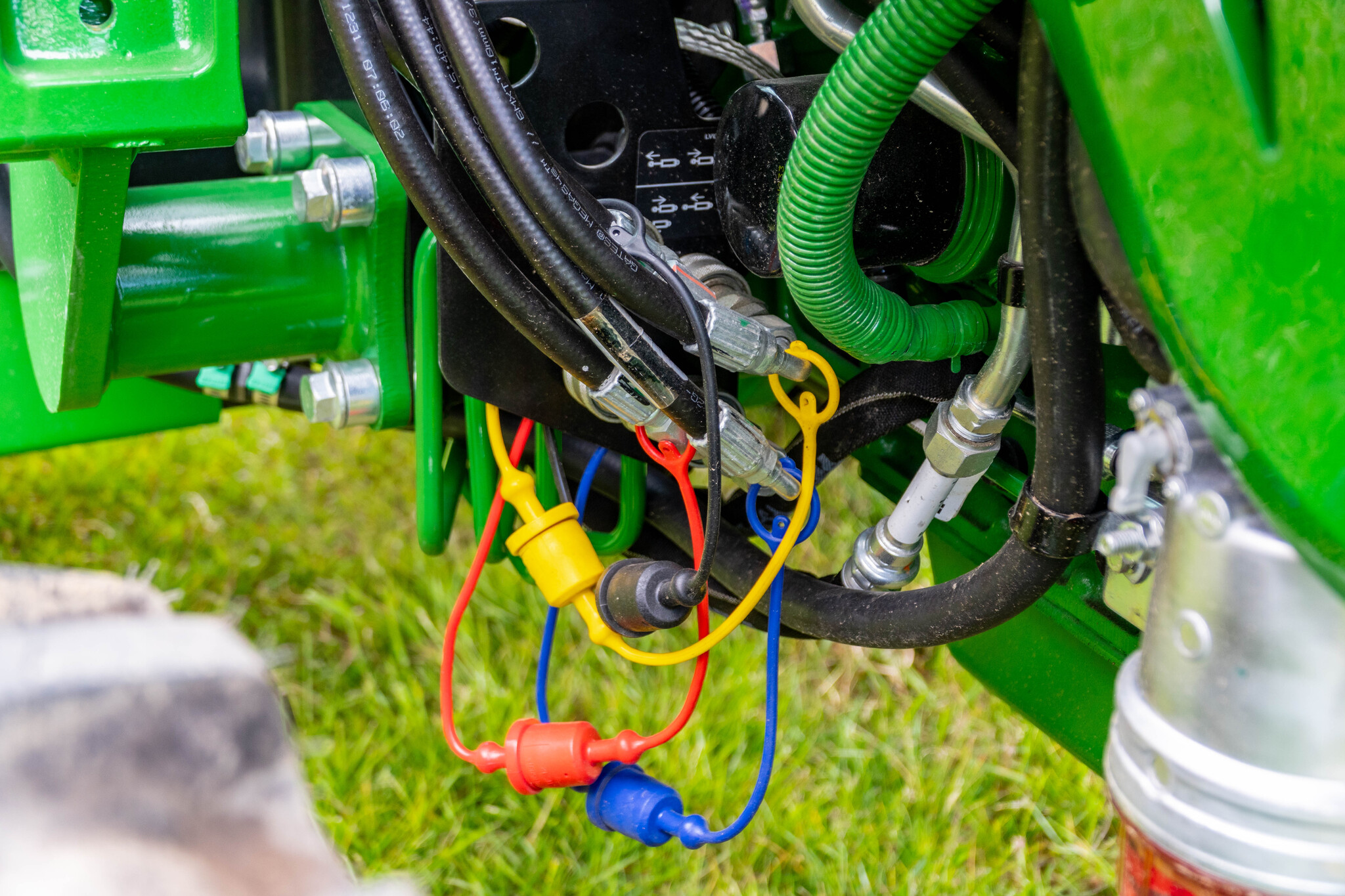 New In-Stock 2026 John Deere 4052R Compact Utility Tractors at Koenig Equipment in Tipp City, OH - PhotoXL17