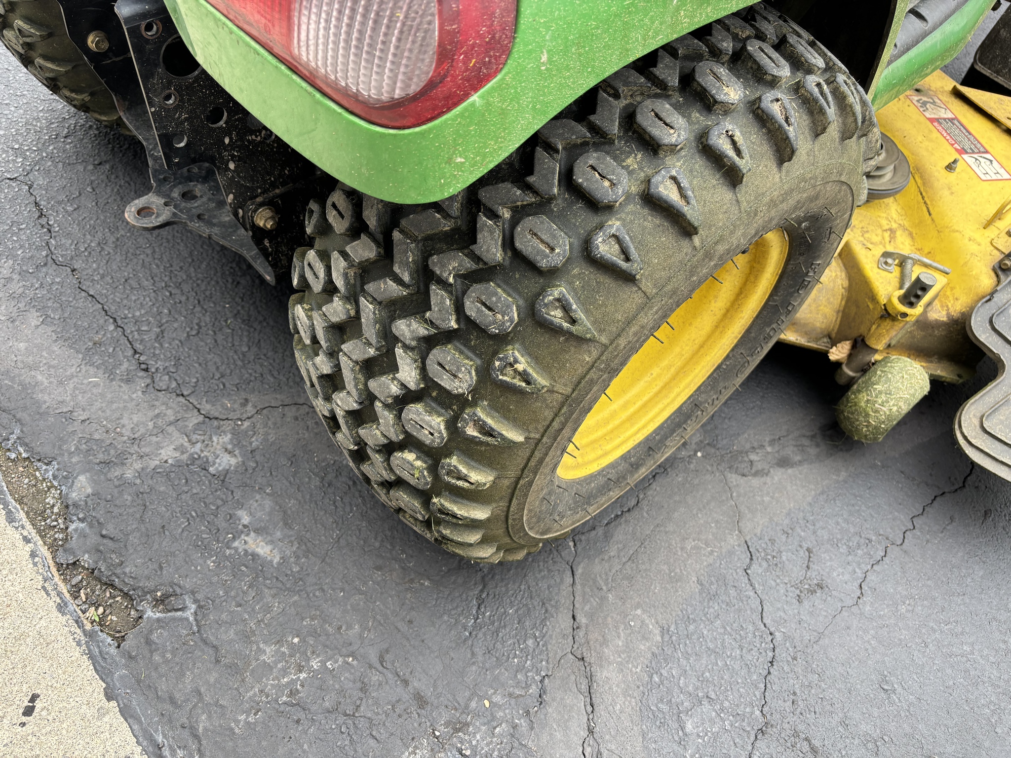 Used 2008 John Deere X720 Lawn & Garden Tractors at Koenig Equipment in Urbana, OH - PhotoXL9
