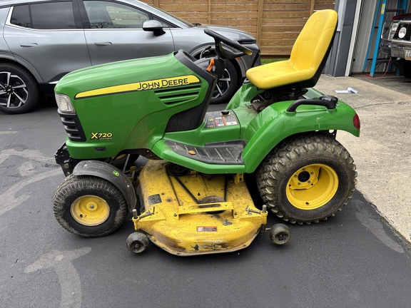 Used 2008 John Deere X720 Lawn & Garden Tractors at Koenig Equipment in Urbana, OH - Photo0