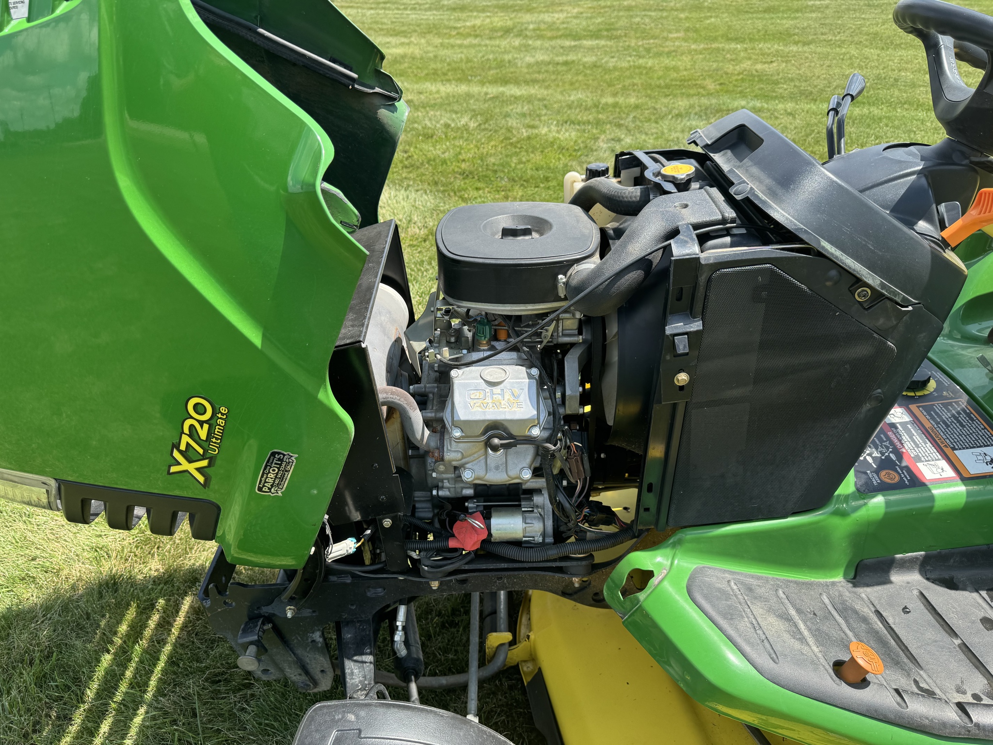 Used 2008 John Deere X720 Lawn & Garden Tractors at Koenig Equipment in Urbana, OH - PhotoXL34