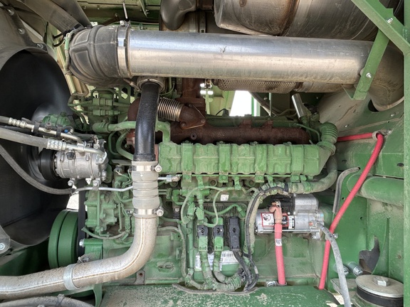 2024 John Deere W235R (31st thumbnail)