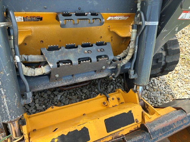 Used 2020 John Deere 333G Compact Track Loaders at Koenig Equipment in Greensburg, IN - PhotoXL7