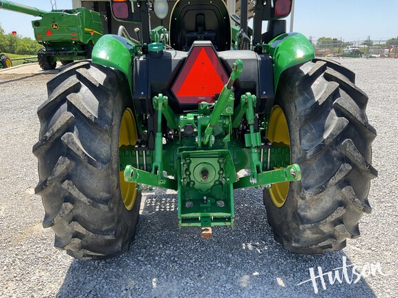 Photo of 2022 John Deere 5065E