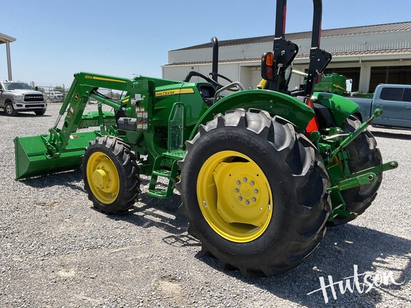 Photo of 2022 John Deere 5065E