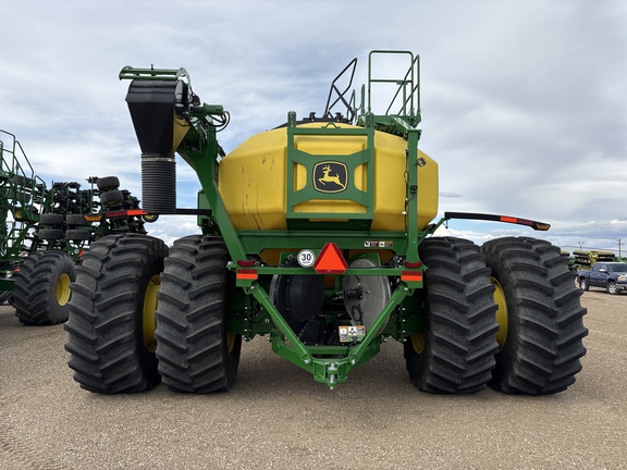 Used 2025 John Deere C850T Air Carts at Horizon Ag & Turf in Lloydminster, AB - Photo5