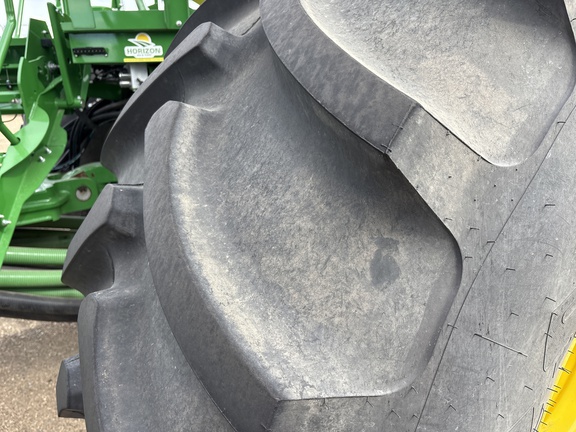 Used 2025 John Deere C850T Air Carts at Horizon Ag & Turf in Lloydminster, AB - Photo17