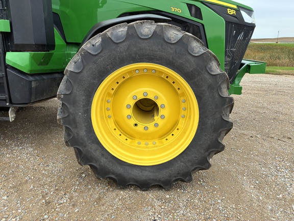 2023 John Deere 8R 370 - Photo13