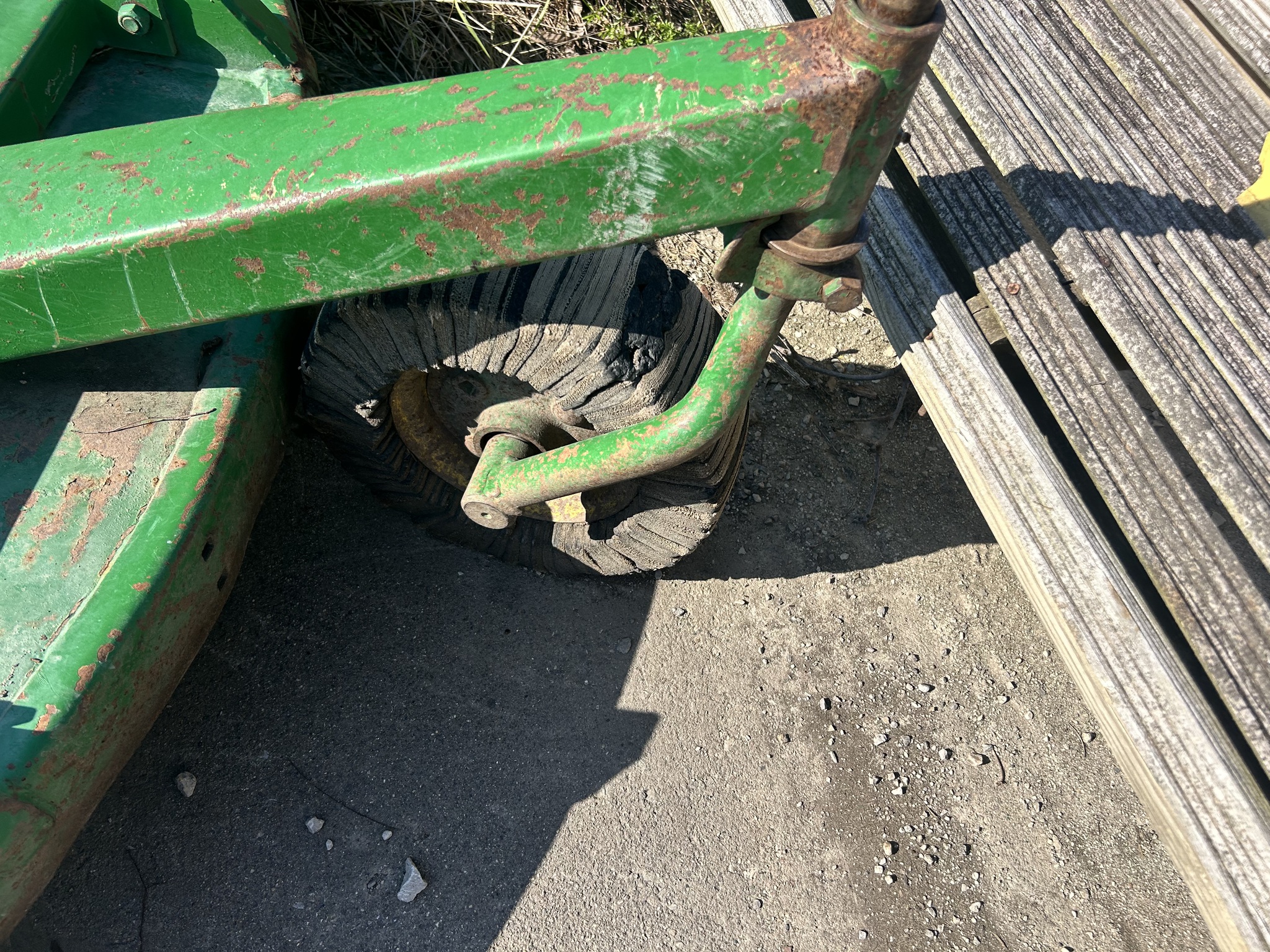 John Deere 709 Image 5