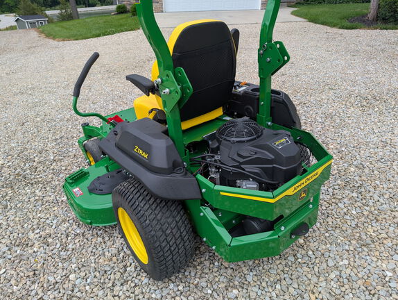 Used 2026 John Deere Z730M Zero Turn Mowers at Koenig Equipment in Oxford, OH - Photo4