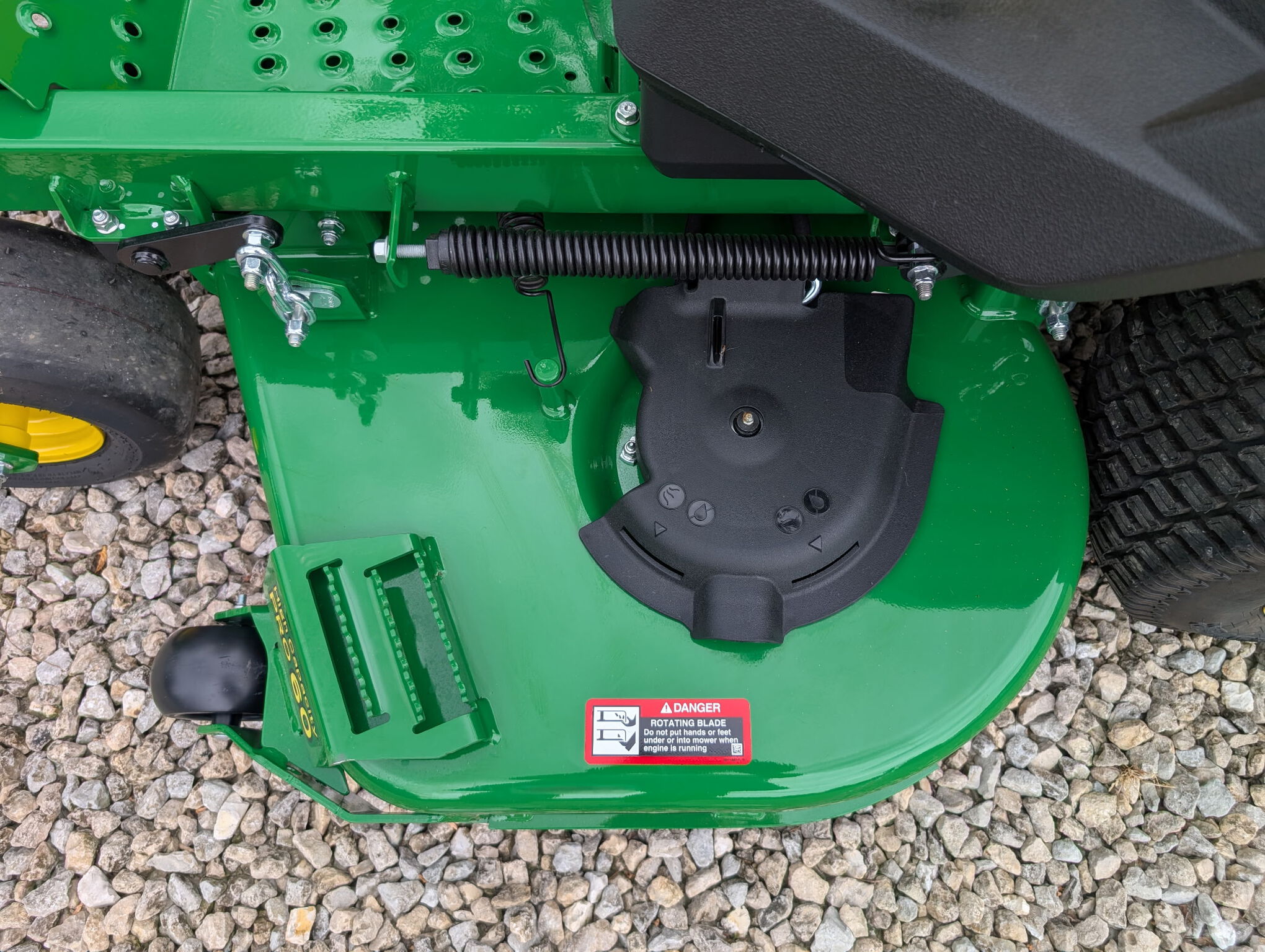 Used 2026 John Deere Z730M Zero Turn Mowers at Koenig Equipment in Oxford, OH - PhotoXL10