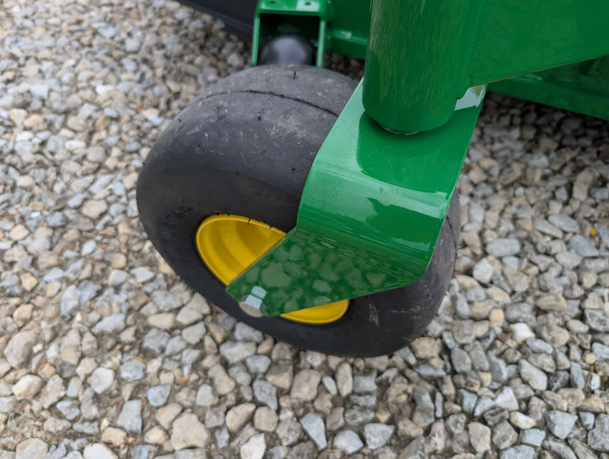 Used 2026 John Deere Z730M Zero Turn Mowers at Koenig Equipment in Oxford, OH - PhotoXL12