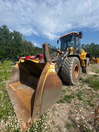 Photo of a 2023 John Deere 624 P
