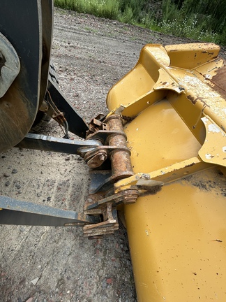 2023 John Deere 624 P