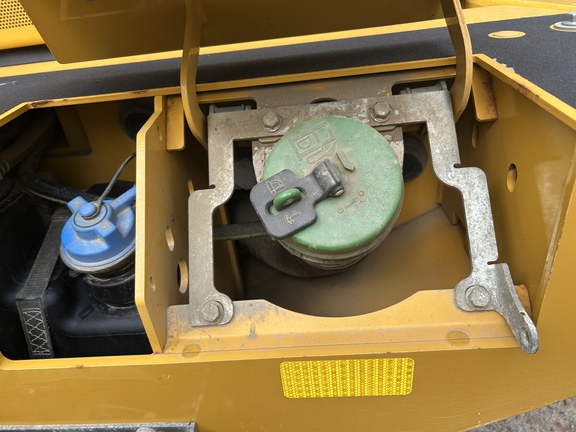 2023 John Deere 624 P