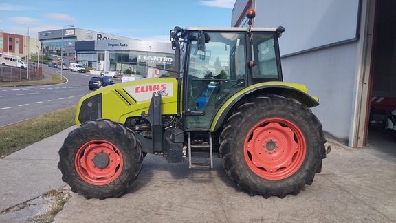 Claas AXOS 330