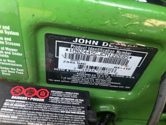 Used 2012 John Deere Z445 Zero Turn Mowers at Horizon Ag & Turf in Vermilion, AB - Photo6