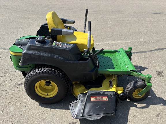 Used 2012 John Deere Z445 Zero Turn Mowers at Horizon Ag & Turf in Vermilion, AB - Photo2
