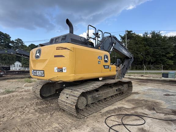 2023 John Deere 200 G