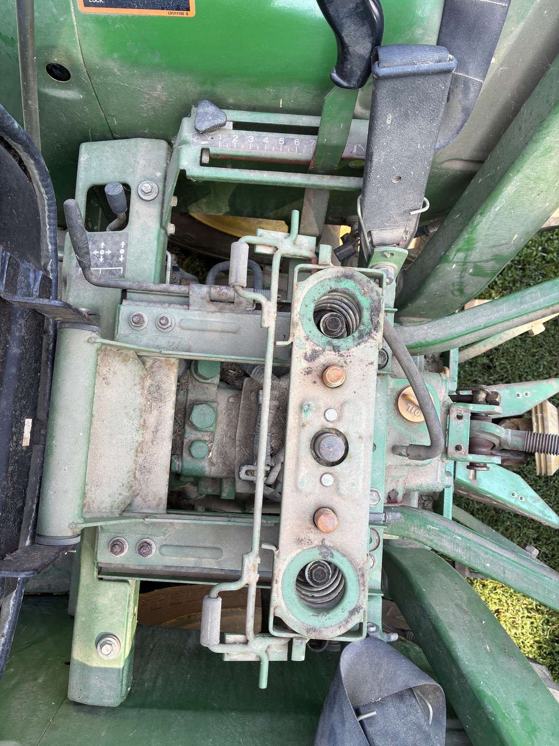 Used 2003 John Deere 790 Compact Utility Tractors at Koenig Equipment in Lebanon, OH - PhotoXL14
