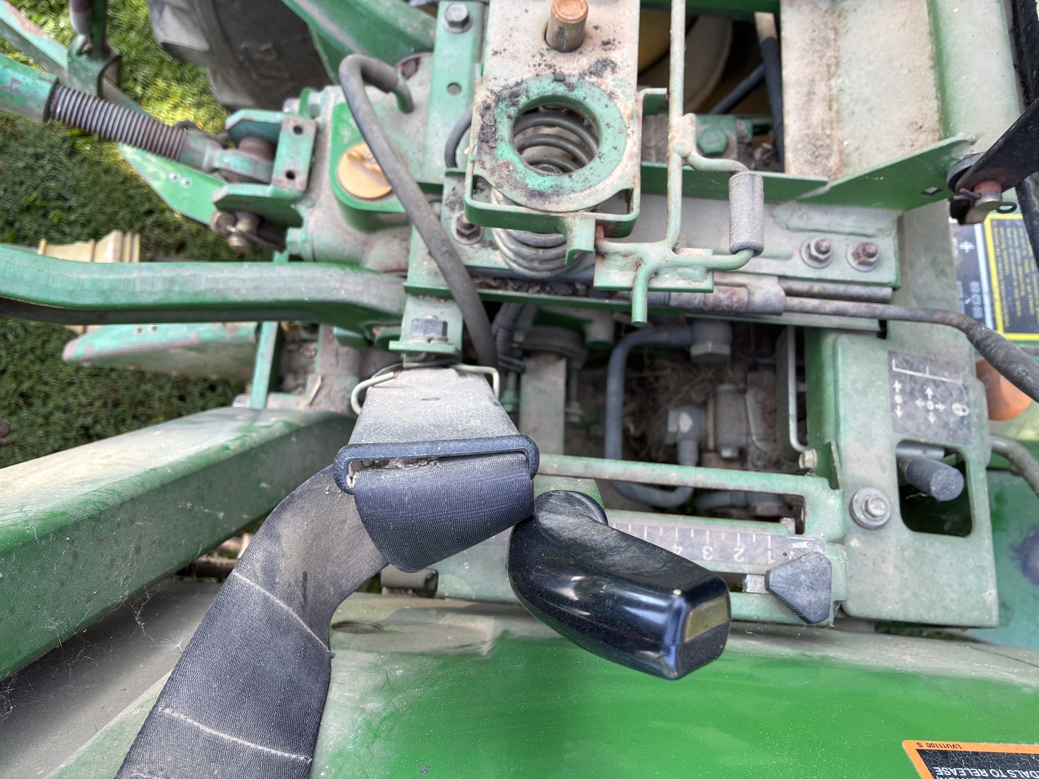 Used 2003 John Deere 790 Compact Utility Tractors at Koenig Equipment in Lebanon, OH - PhotoXL13