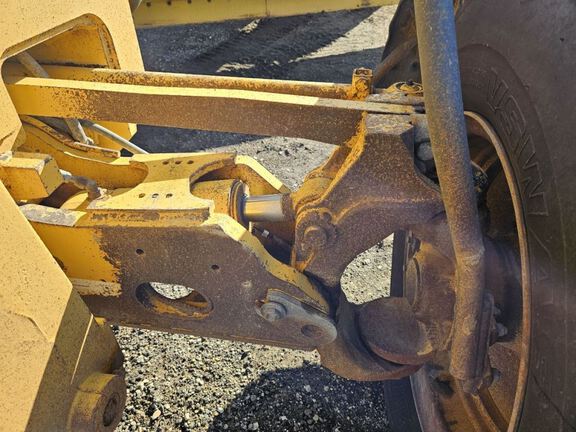 2011 John Deere 770G