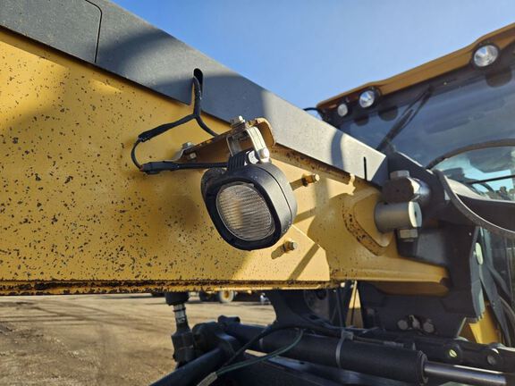 2011 John Deere 770G