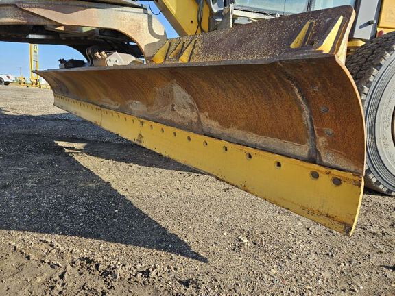 2011 John Deere 770G