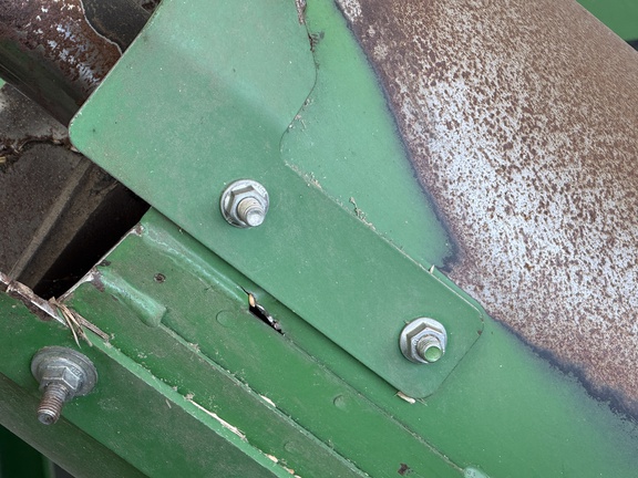 Photo of 2012 John Deere S680