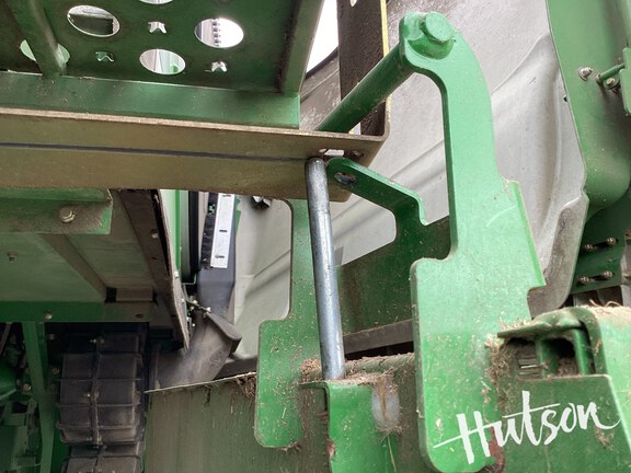 Photo of 2012 John Deere S680