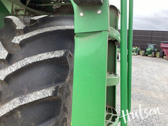 Photo of 2012 John Deere S680